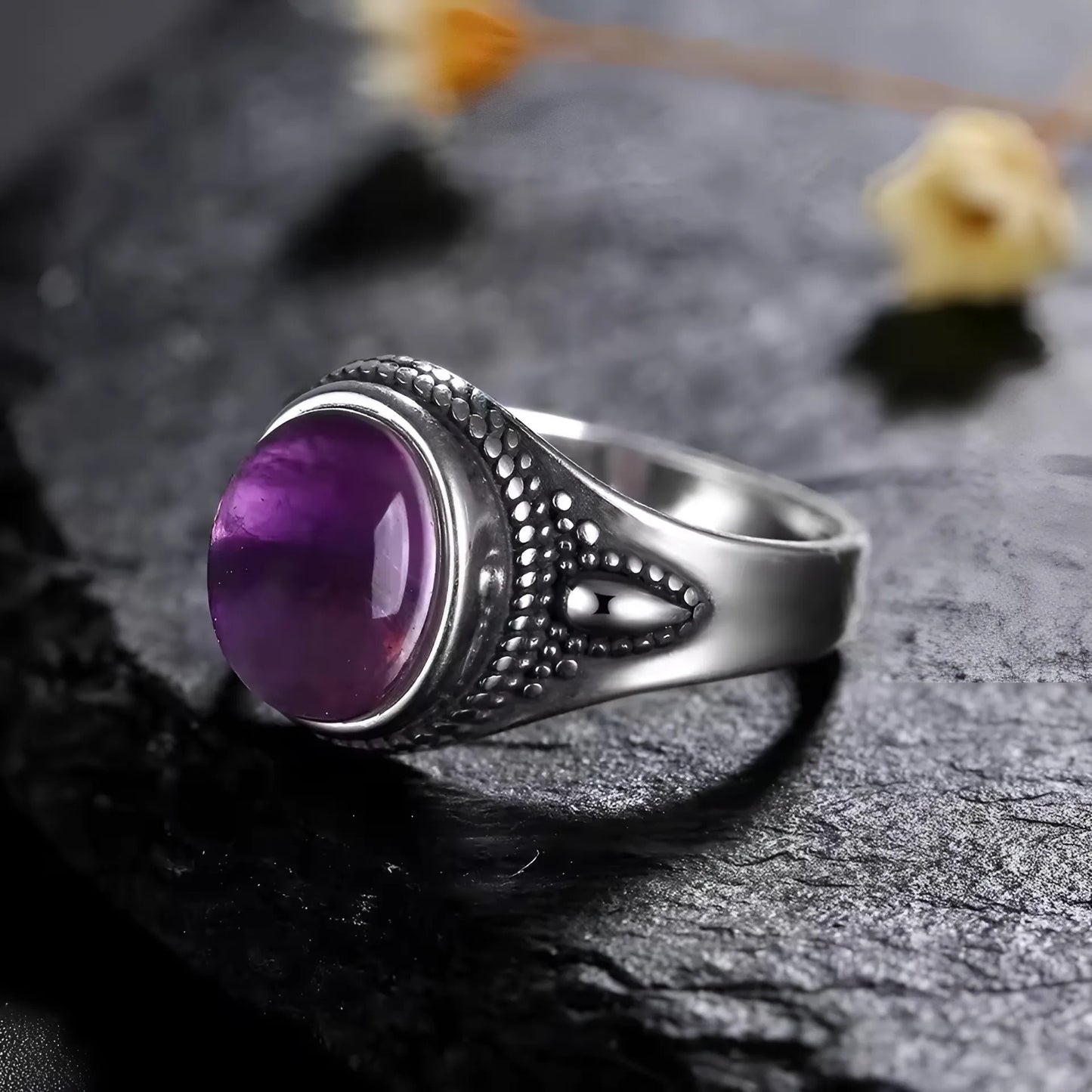 Stijlvolle amethist ring met een verfijnde afwerking.