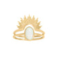 Sierlijke zilveren ring met een edelsteen, ideaal voor een elegante look
