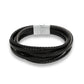 erfijnde leren armband met een op maat gegraveerde naam op de sluiting, die een vleugje persoonlijke allure biedt.