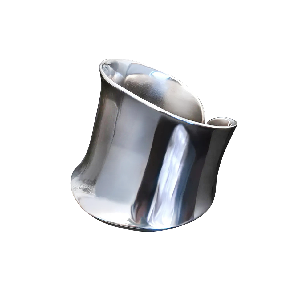 Elegante zilveren damesring met een modern, golvend ontwerp